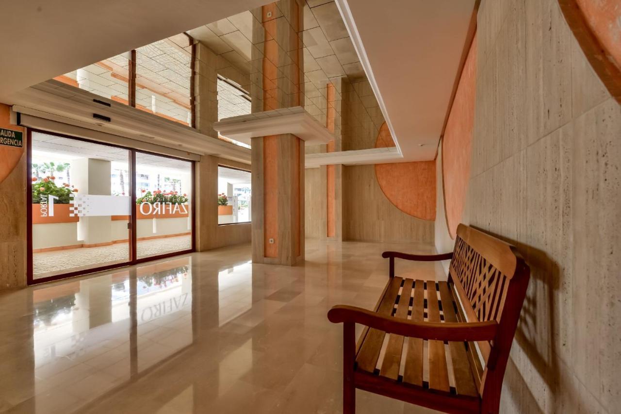 Apartamentos Zafiro 칼페 외부 사진